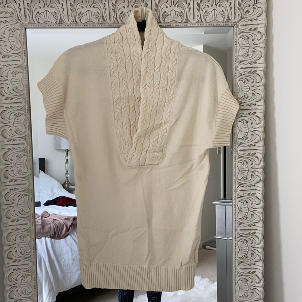 BCBG MAXAZRIA sweater, size medium